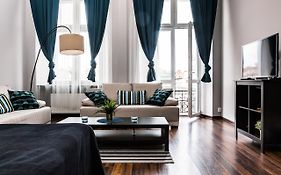 Havana Apartments